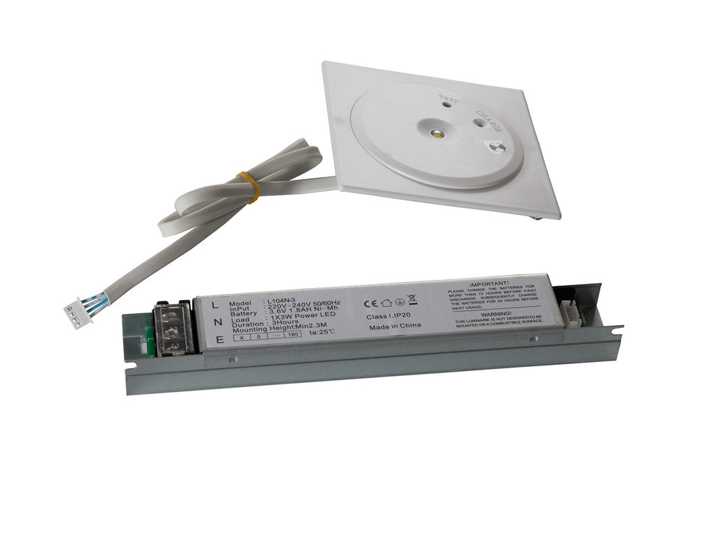 Lampu darurat langit-langit IP20 LED tanpa perawatan dengan baterai cadangan Tanda Keluar Kebakaran 220V L104N-3
