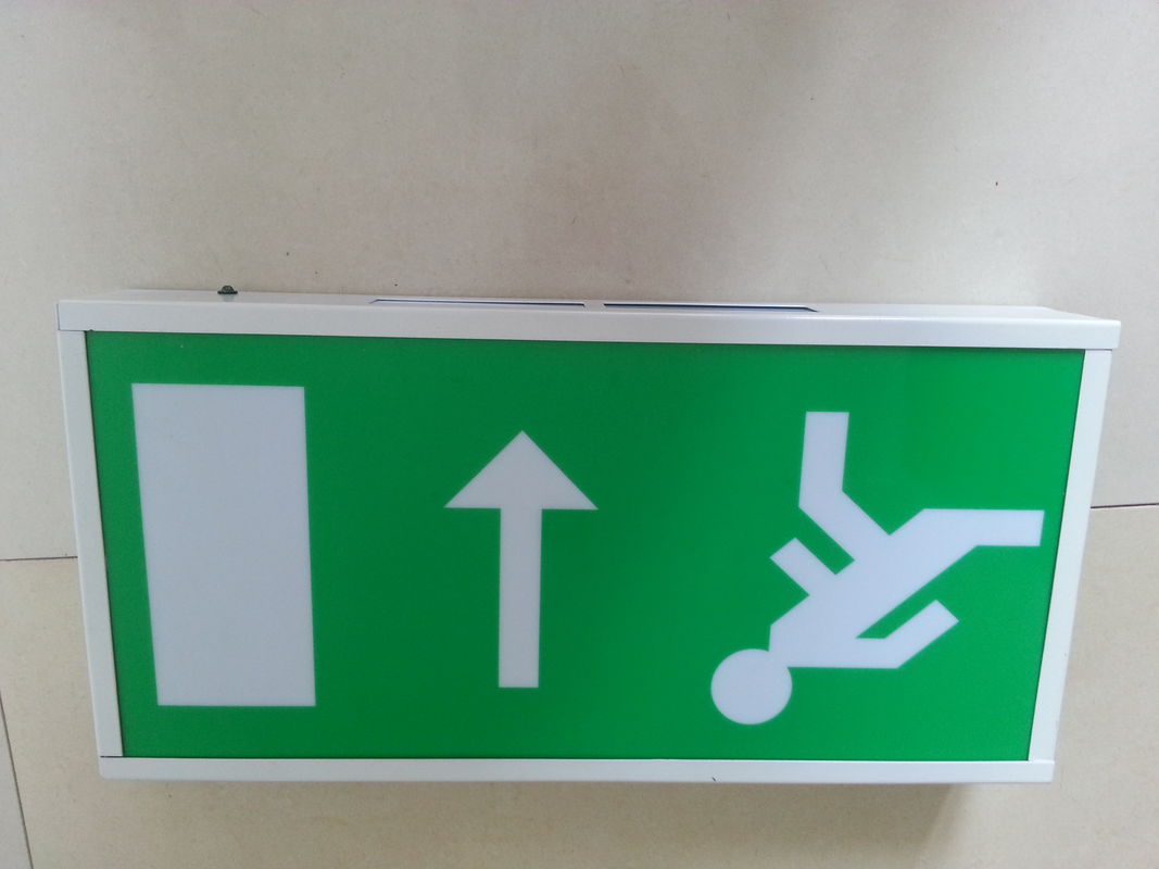 3 Jam Operasi SMD LED Exit Sign Pemasangan Permukaan Dinding IP20 Baterai Ni-Cd L201M